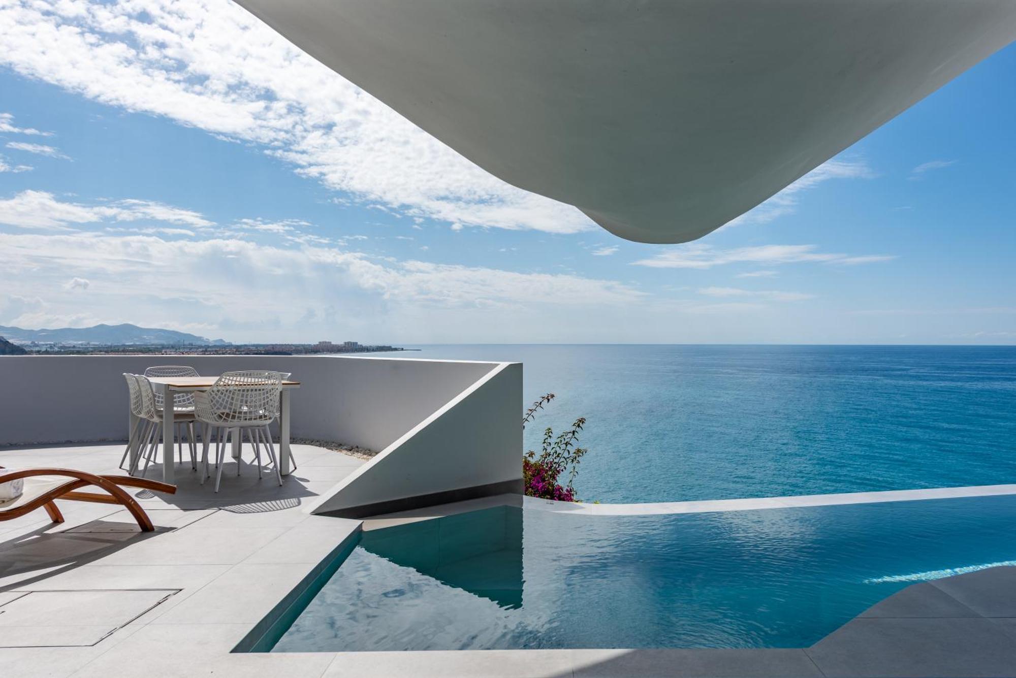 Rentitspain Casa Del Acantilado Piscina Climatizada Салобренья Екстер'єр фото